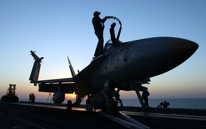 Illustration for article titled OEF: The Navy Strikes Back in the Days After 9/11